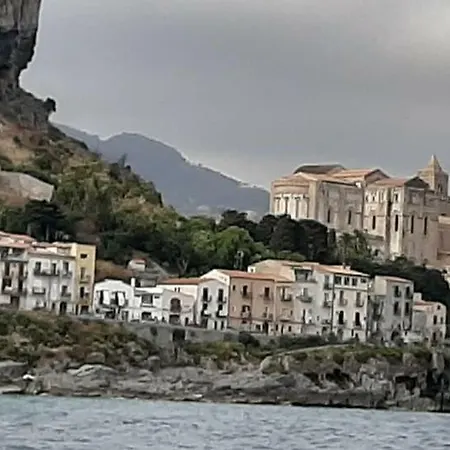 Casa Libellula Feriehus Cefalù